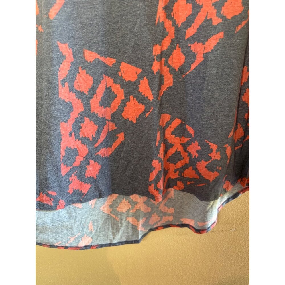 Lularoe Carly Hi Low Dress Geometric Size XXS Stretchy NWT - Picture 3 of 15